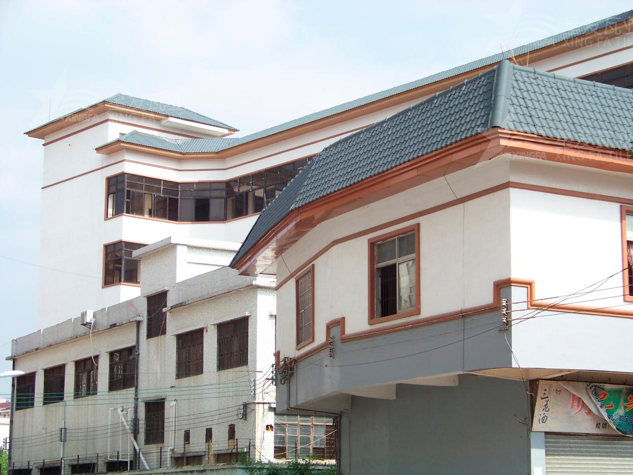 屋面ASA樹(shù)脂瓦廠家生產(chǎn)的樹(shù)脂瓦價(jià)格實(shí)惠、品質(zhì)優(yōu)良、性?xún)r(jià)比高