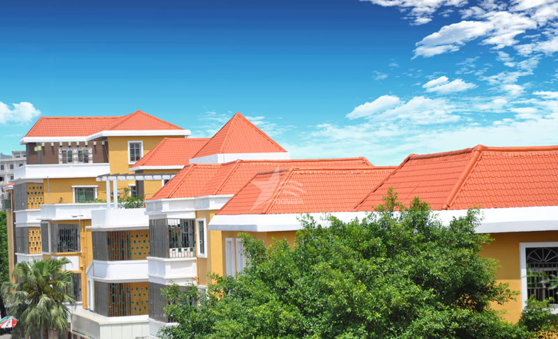 平改坡樹脂瓦工程，合成樹脂瓦輕質(zhì)高強，穩(wěn)固無憂提升城市整體面貌