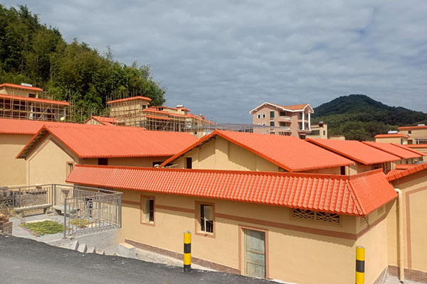 農(nóng)村建房選擇樹脂瓦，到底有什么好處？